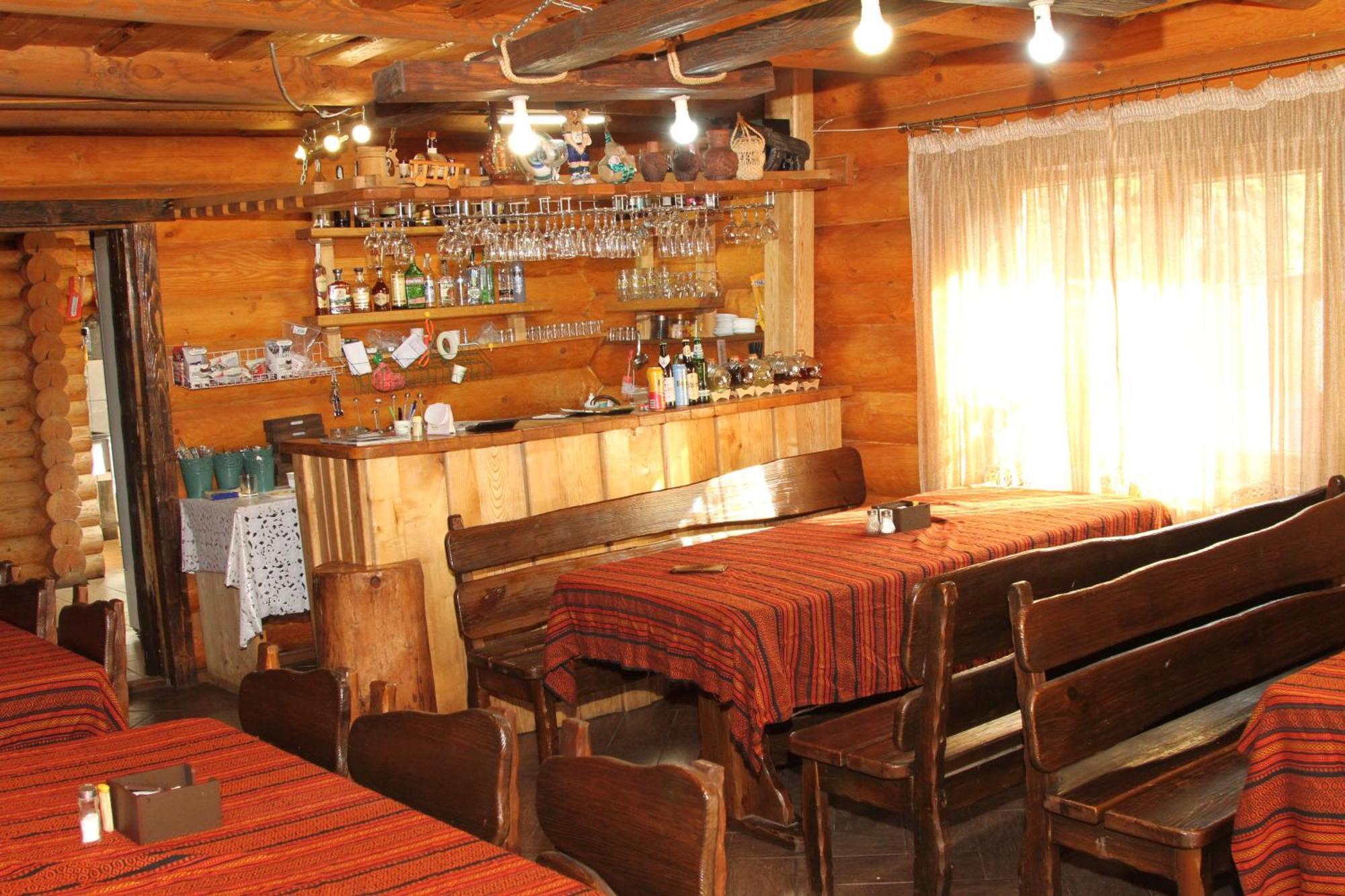 Hotel Berloga-Sinevir Synevyrsʼka Polyana 外观 照片