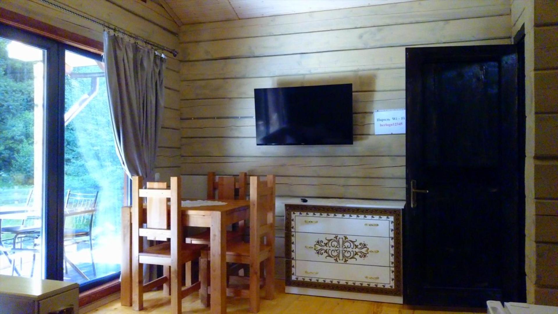 Hotel Berloga-Sinevir Synevyrsʼka Polyana 客房 照片